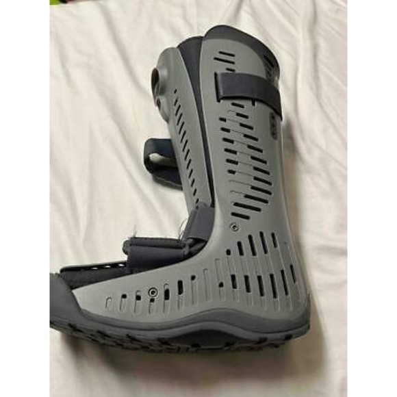 Ossur Rebound Air Walker Tall Medical Cam Walker Boot | Inflated High Top - Picture 1 of 7